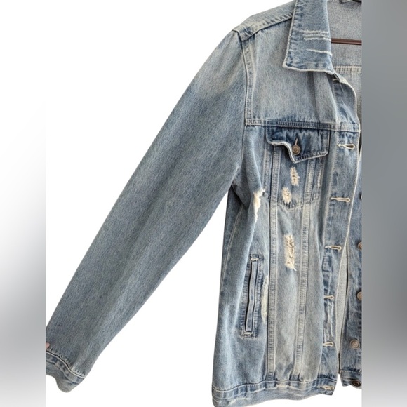 Windsor Distressed Light Wash Denim Jacket Size M - Picture 3 of 14